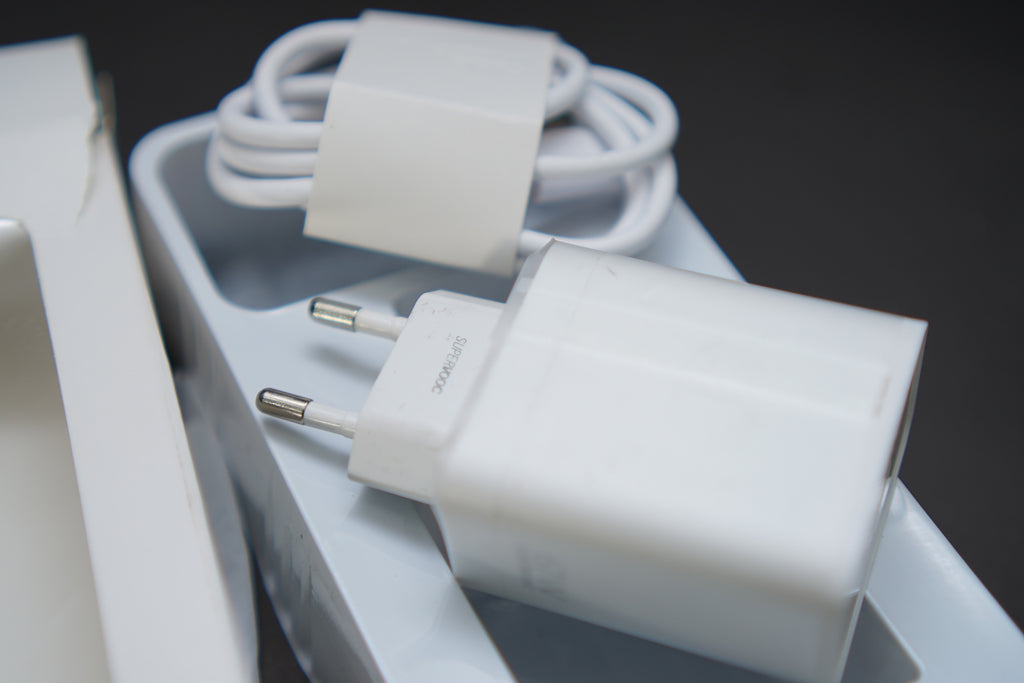 Oppo Reno 65 Watt Charger With Cable